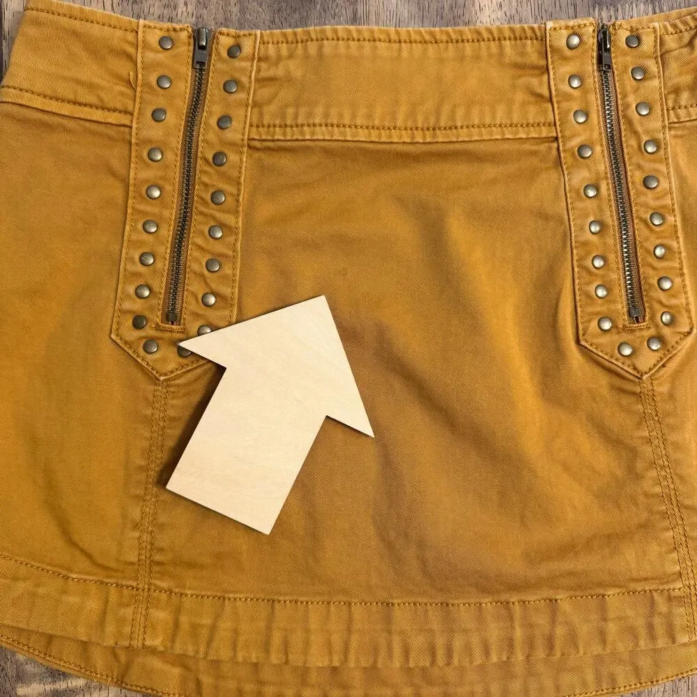 Free People condition** stain